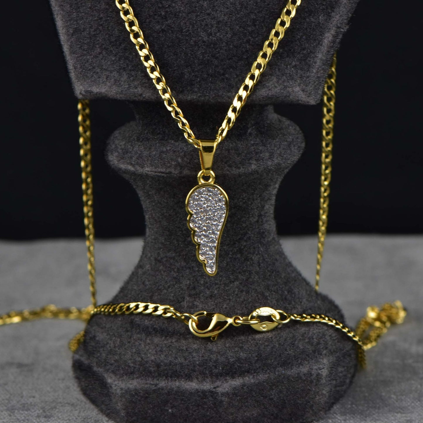 Cadena Cubana Diamantada 45cm + Colgante Alas Con Circonias