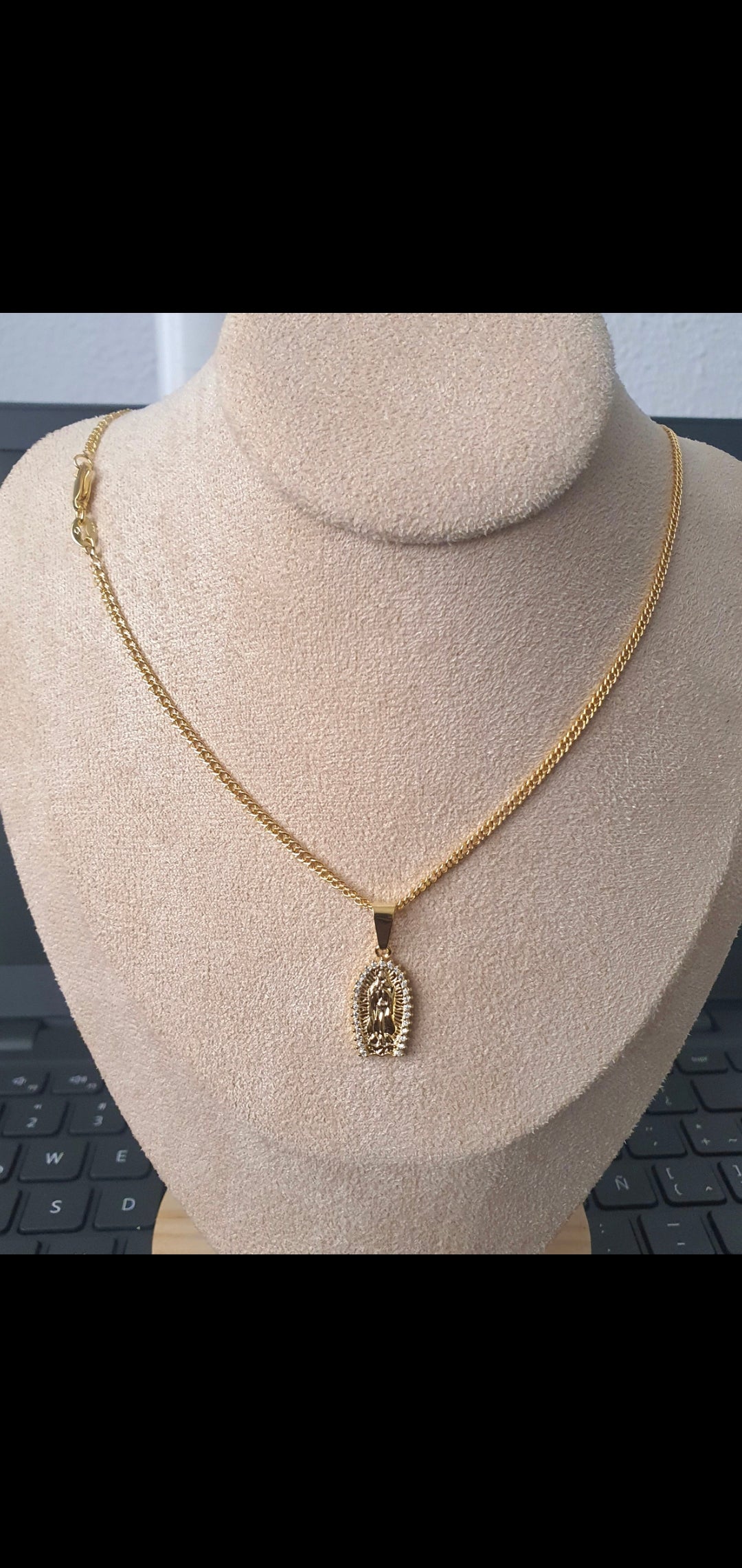 Cadena Continua 45cm + Colgante Virgen Guadalupe