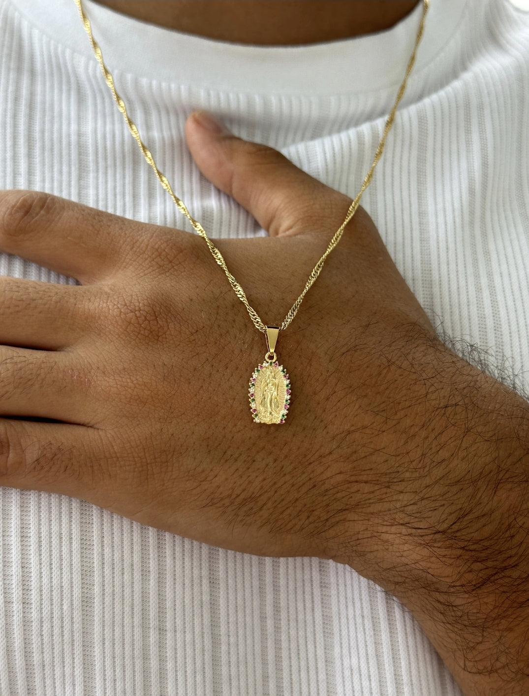 Cadena Singapur  + Virgen