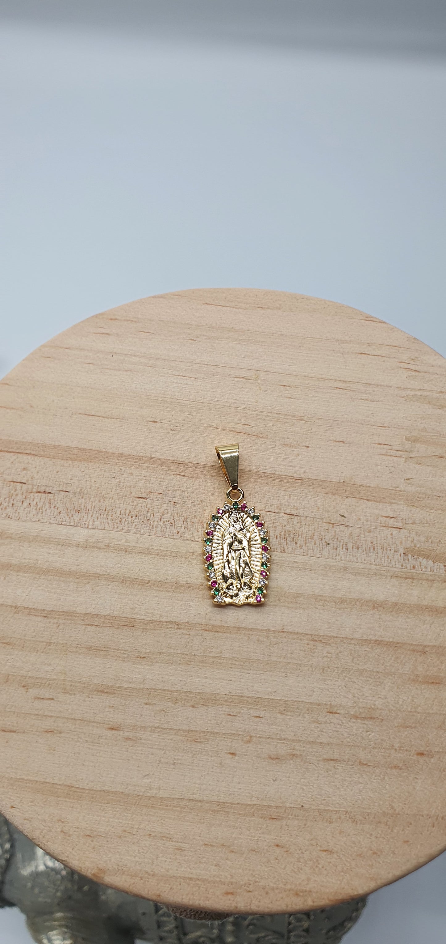 Virgen Circon de Colores